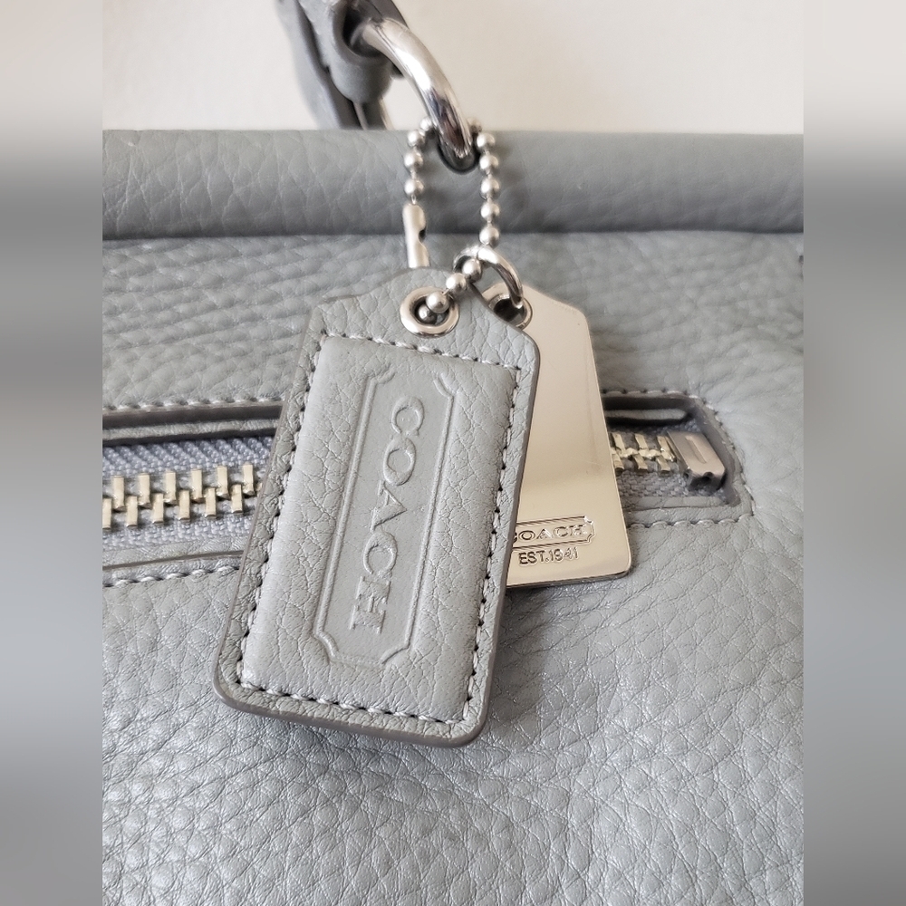 Coach Pinnacle Louisa Gray Pebbled Leather Shoulder Hand crossbody Bag - Picture 10 of 12